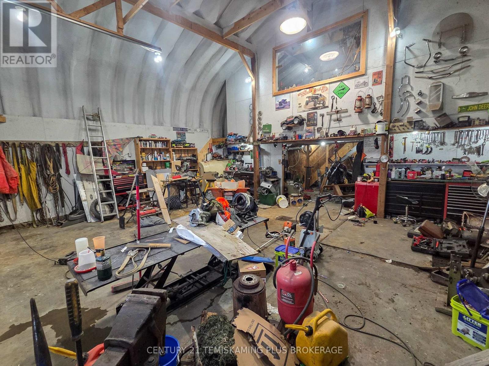 311096 HIGHWAY 571 - Image 36