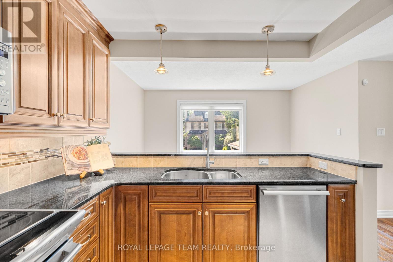 475 MELBOURNE AVENUE - Image 11