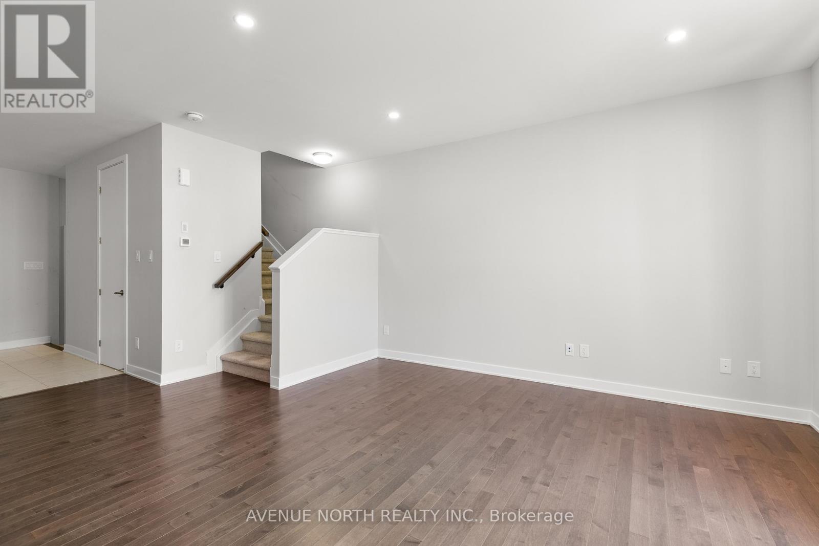 834 BASCULE PLACE - 3