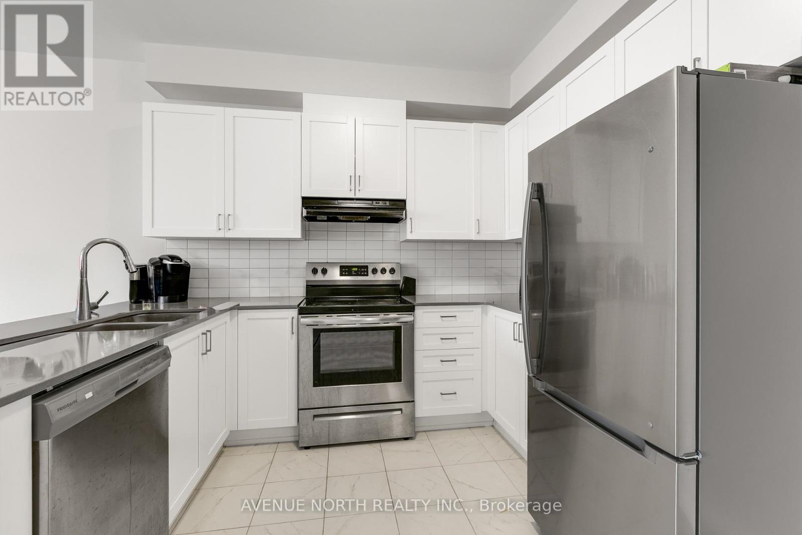 834 BASCULE PLACE - 5