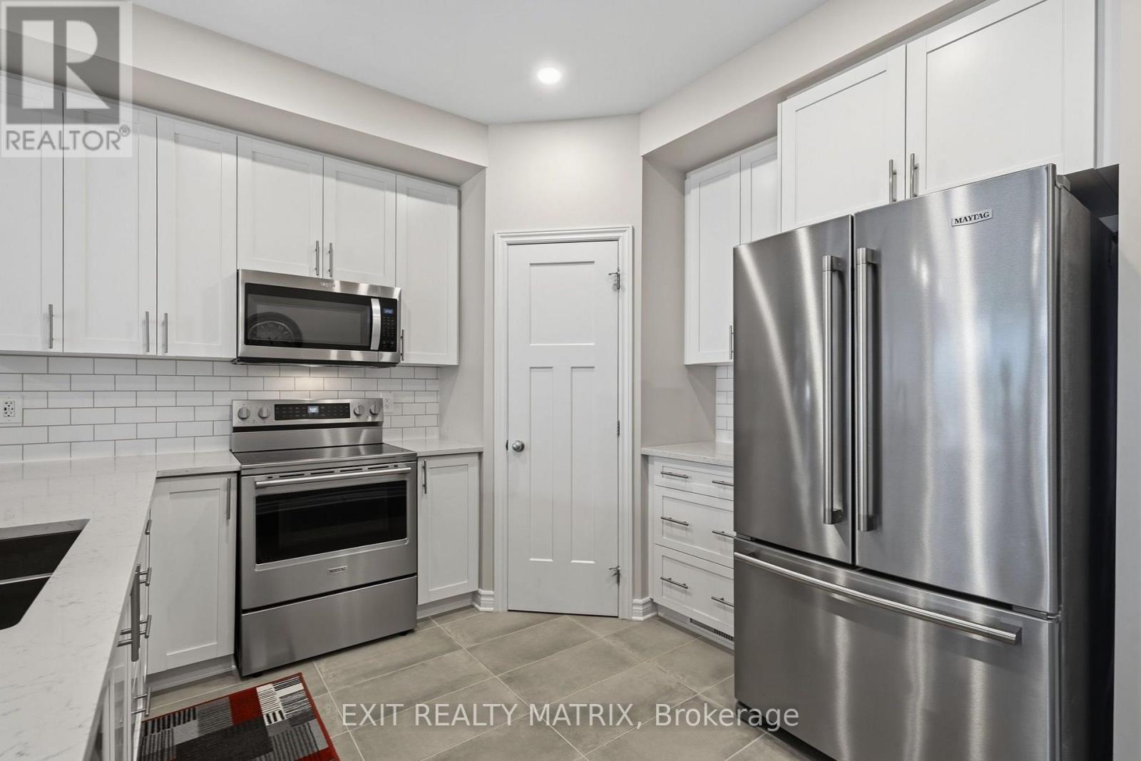 961 COLOGNE STREET - Image 11