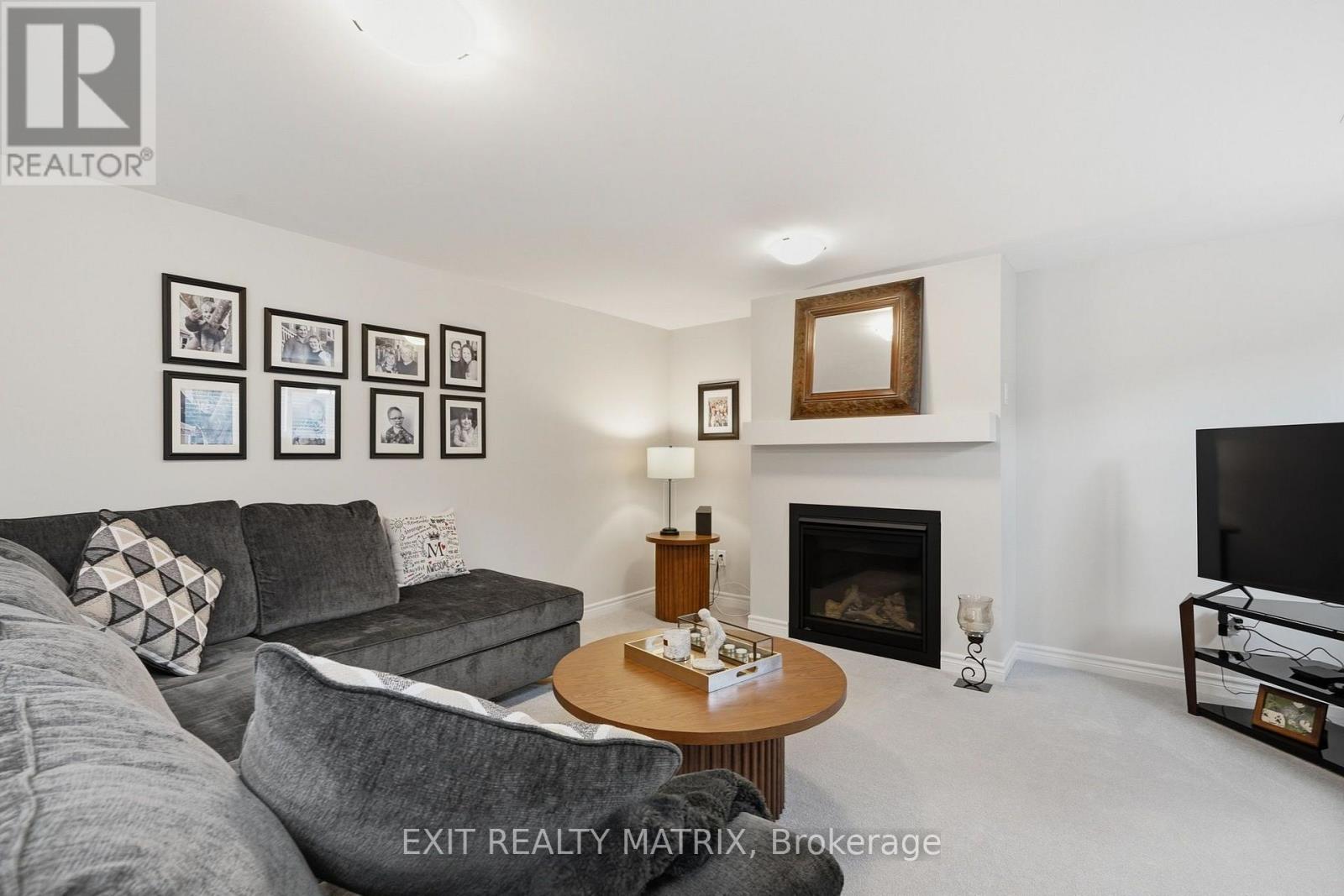 961 COLOGNE STREET - Image 25