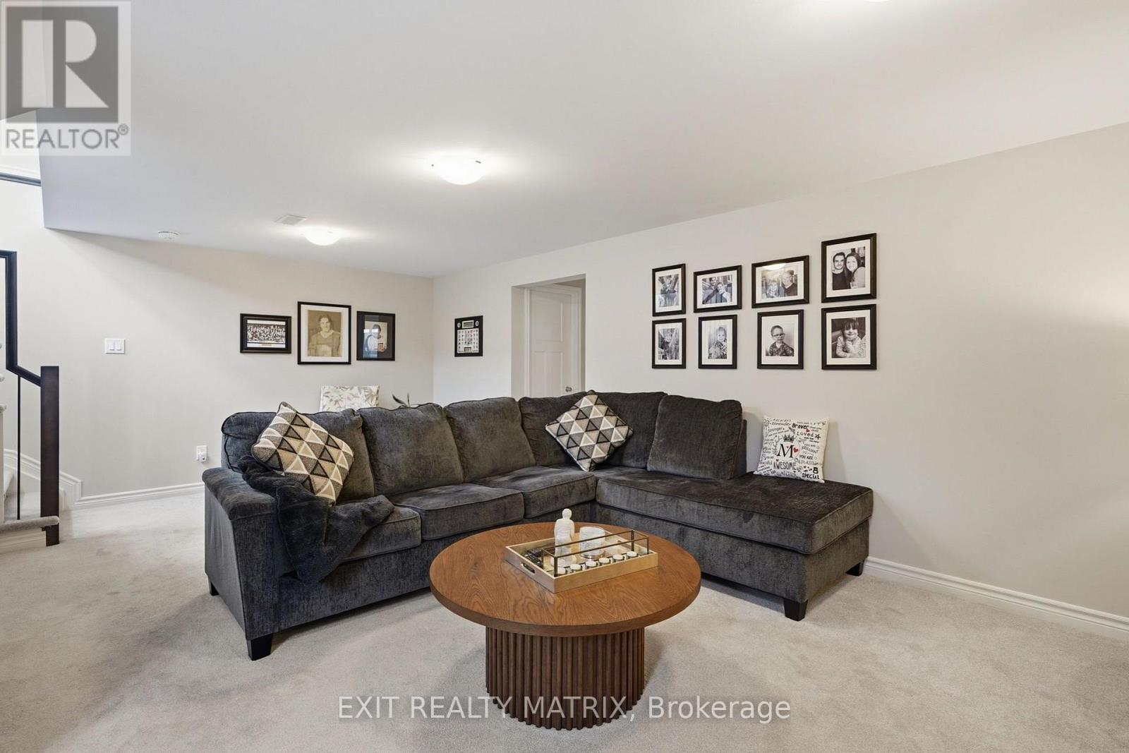 961 COLOGNE STREET - Image 26
