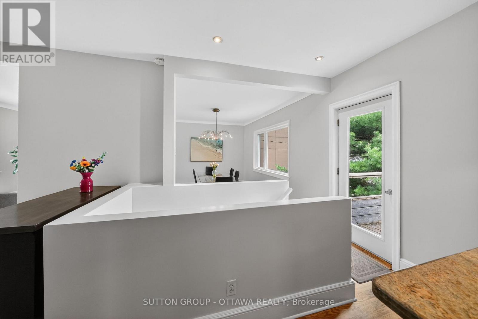 3 Bed, 2 Bath House for Rent in Ottawa – 85 RIVERDALE AVENUE, Ottawa – MLS# X13594614 - Image 13