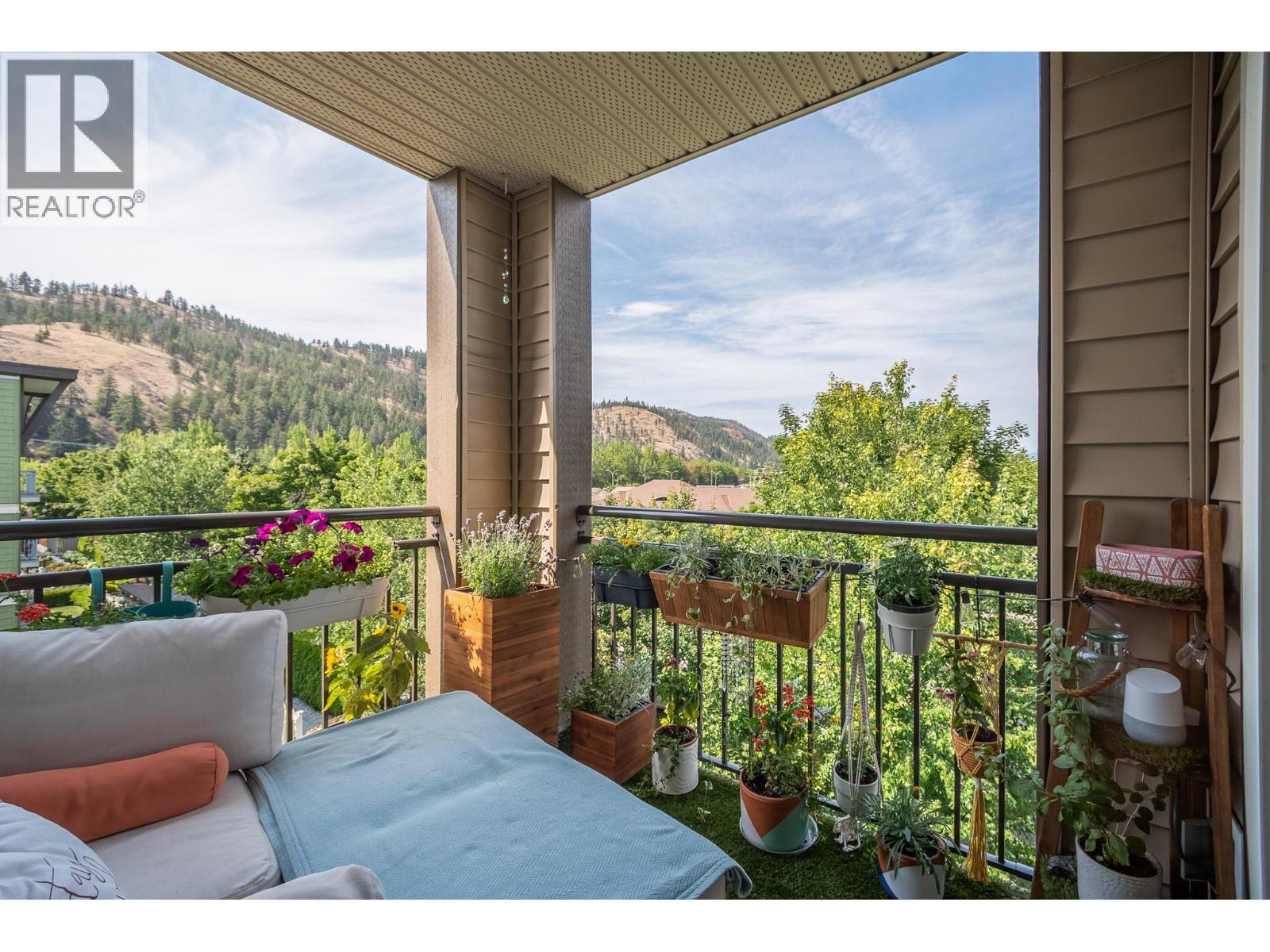 #417 533 Yates Road - 13