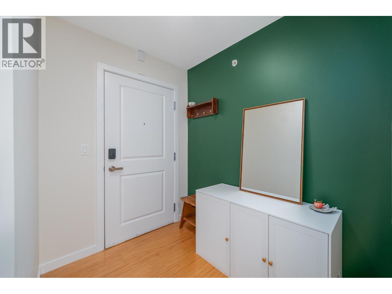 #417 533 Yates Road - 25
