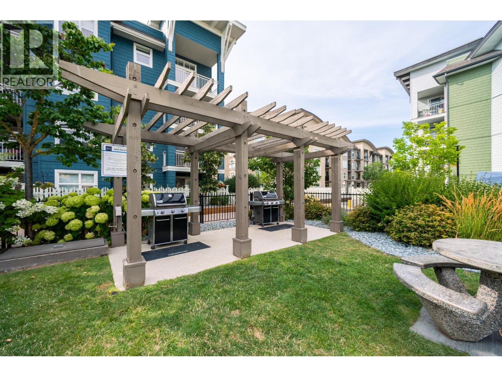 #417 533 Yates Road - 43