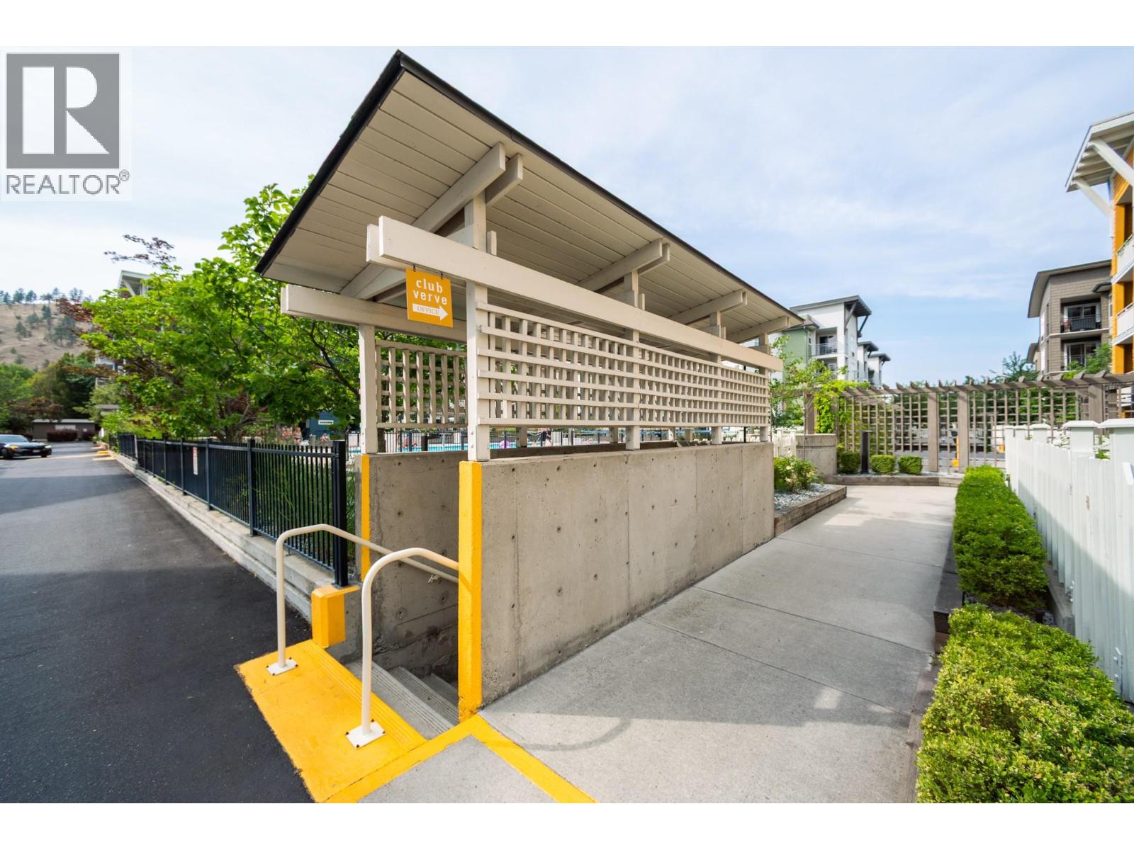 #417 533 Yates Road - 30