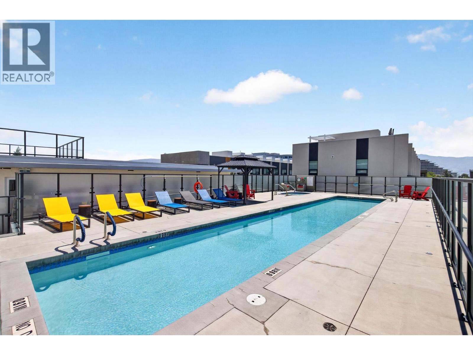 #1102 485 Groves Avenue - 32