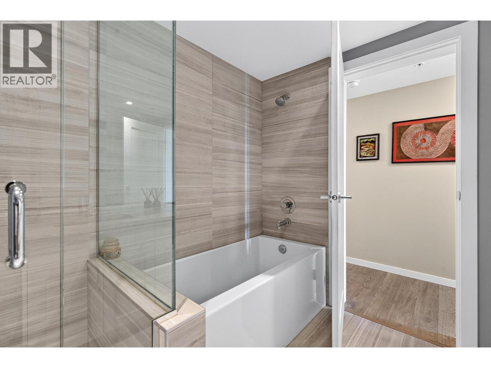 #1102 485 Groves Avenue - 26