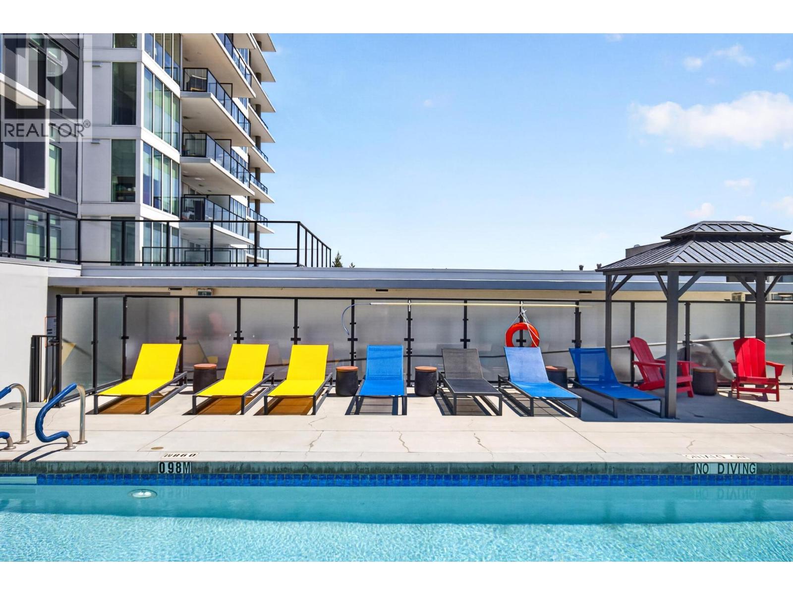 #1102 485 Groves Avenue - 35