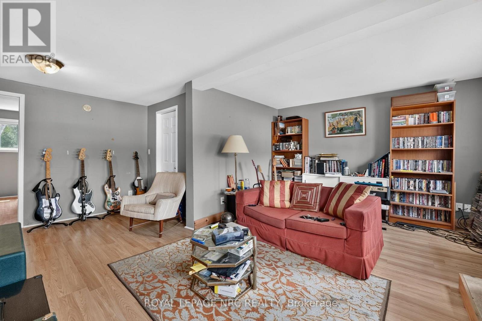 231-233 JARVIS STREET - 18
