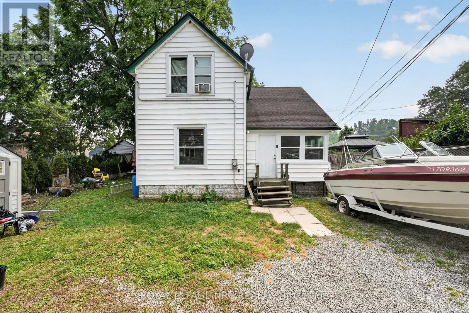 231-233 JARVIS STREET - 36