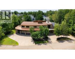 6 Brandywood Court, photo 4