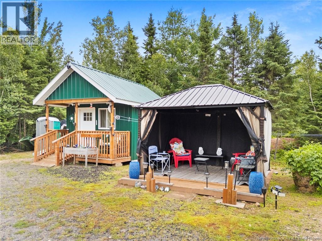 460 Dufferin Road - Image 21
