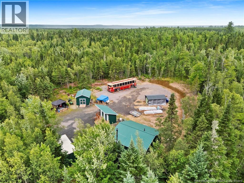 460 Dufferin Road - Image 45