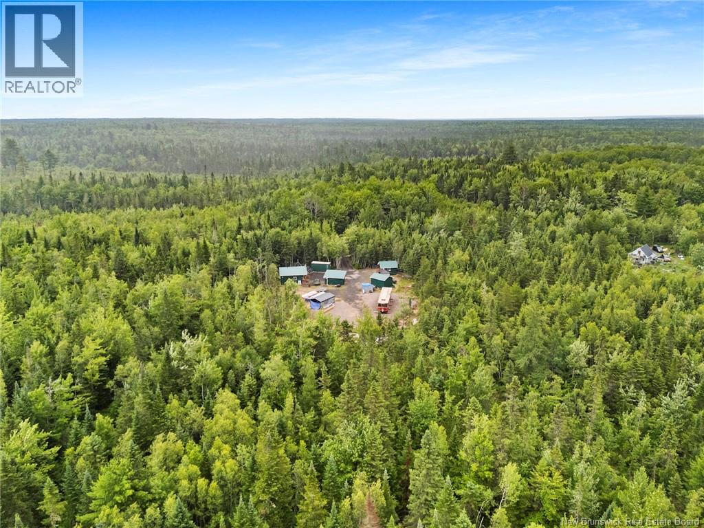 460 Dufferin Road - Image 47