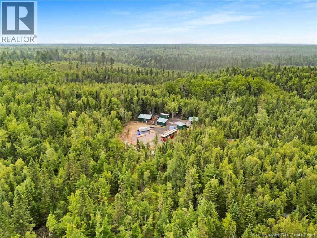 460 Dufferin Road - Image 48