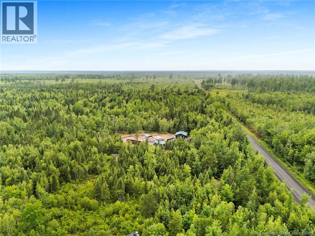 460 Dufferin Road - Image 49
