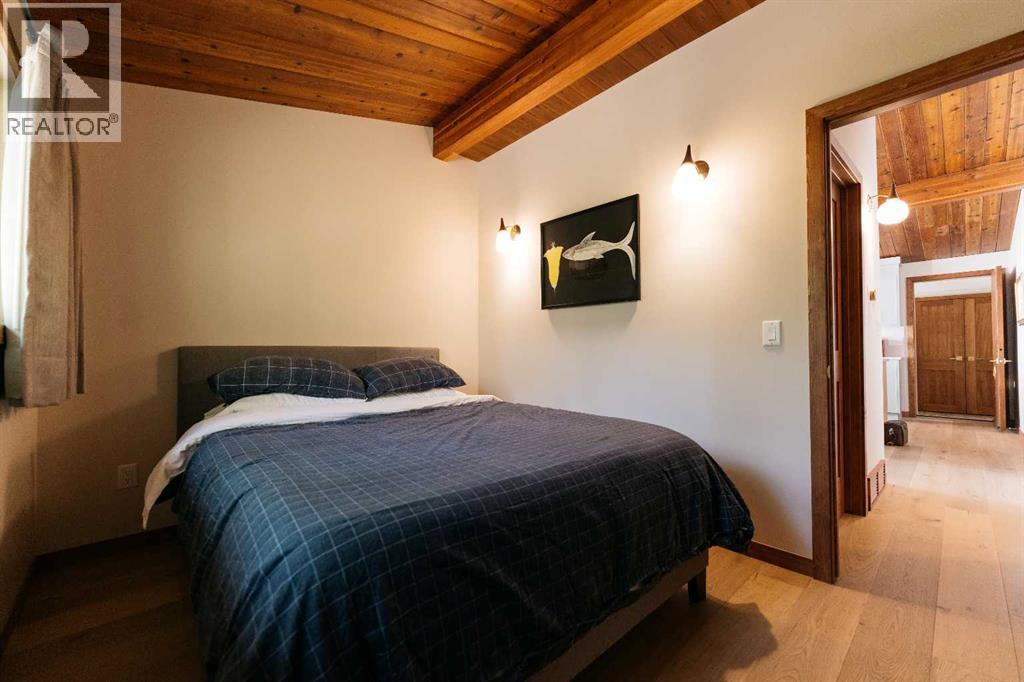391 Birchcliff Road - 23