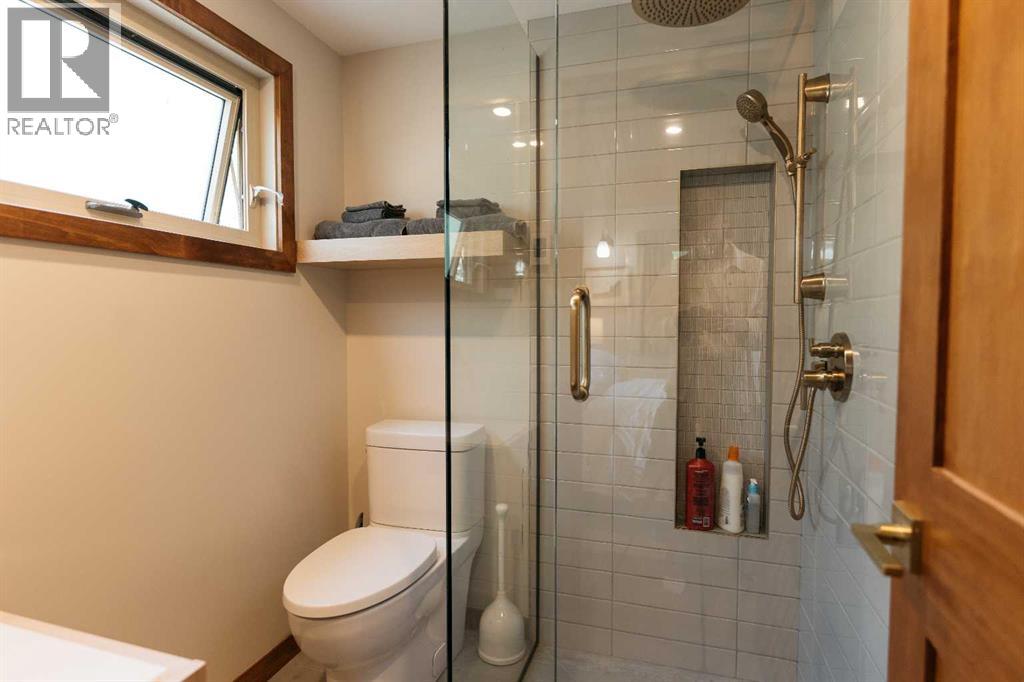 391 Birchcliff Road - 24