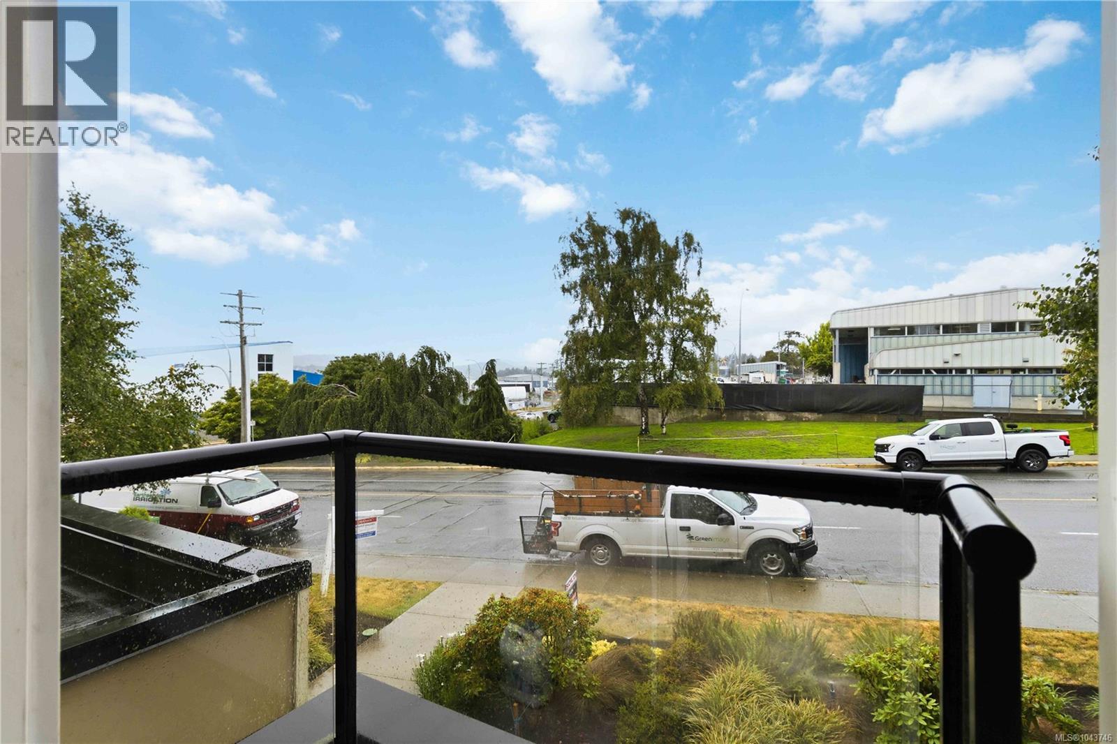 #102 1405 Esquimalt Rd - 30