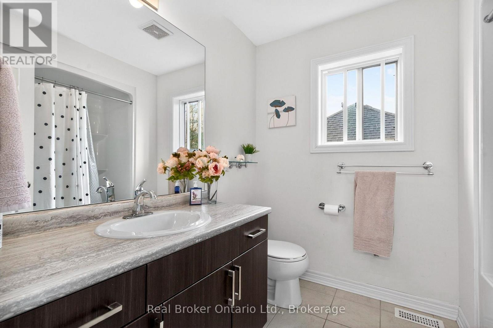 984 COOK DRIVE - Image 19