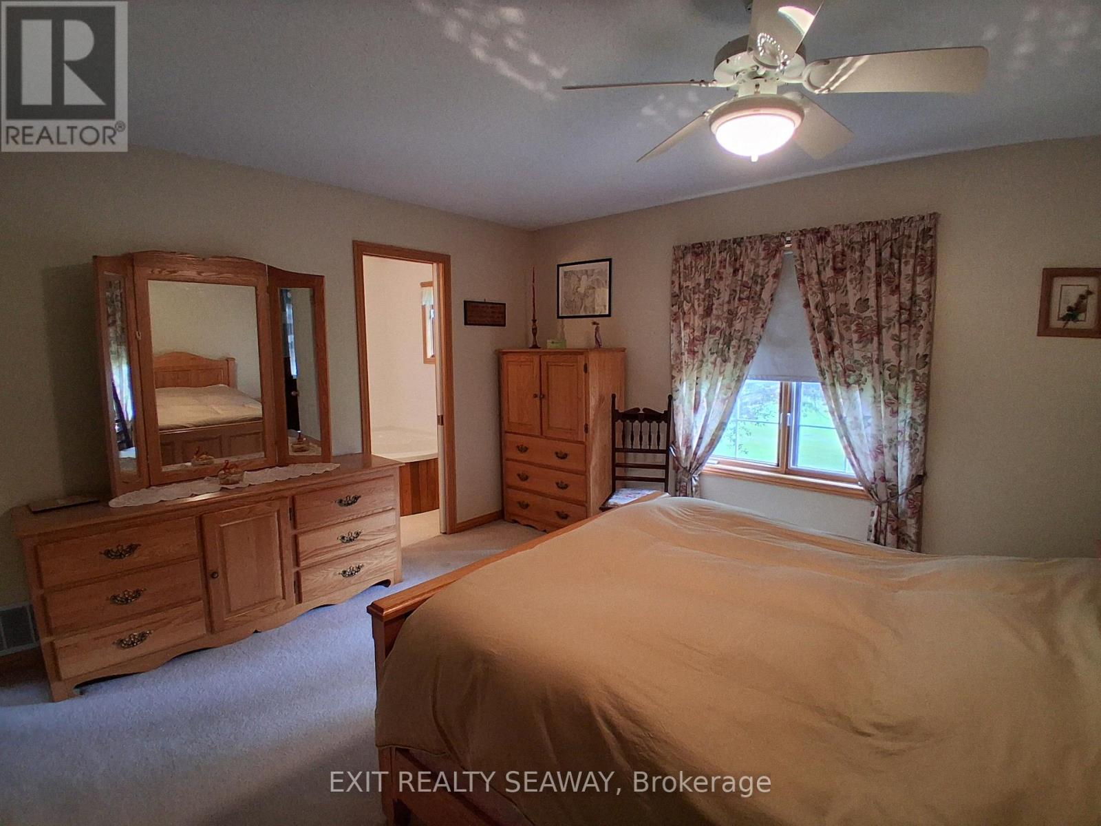 4557 CARMAN ROAD N - 13