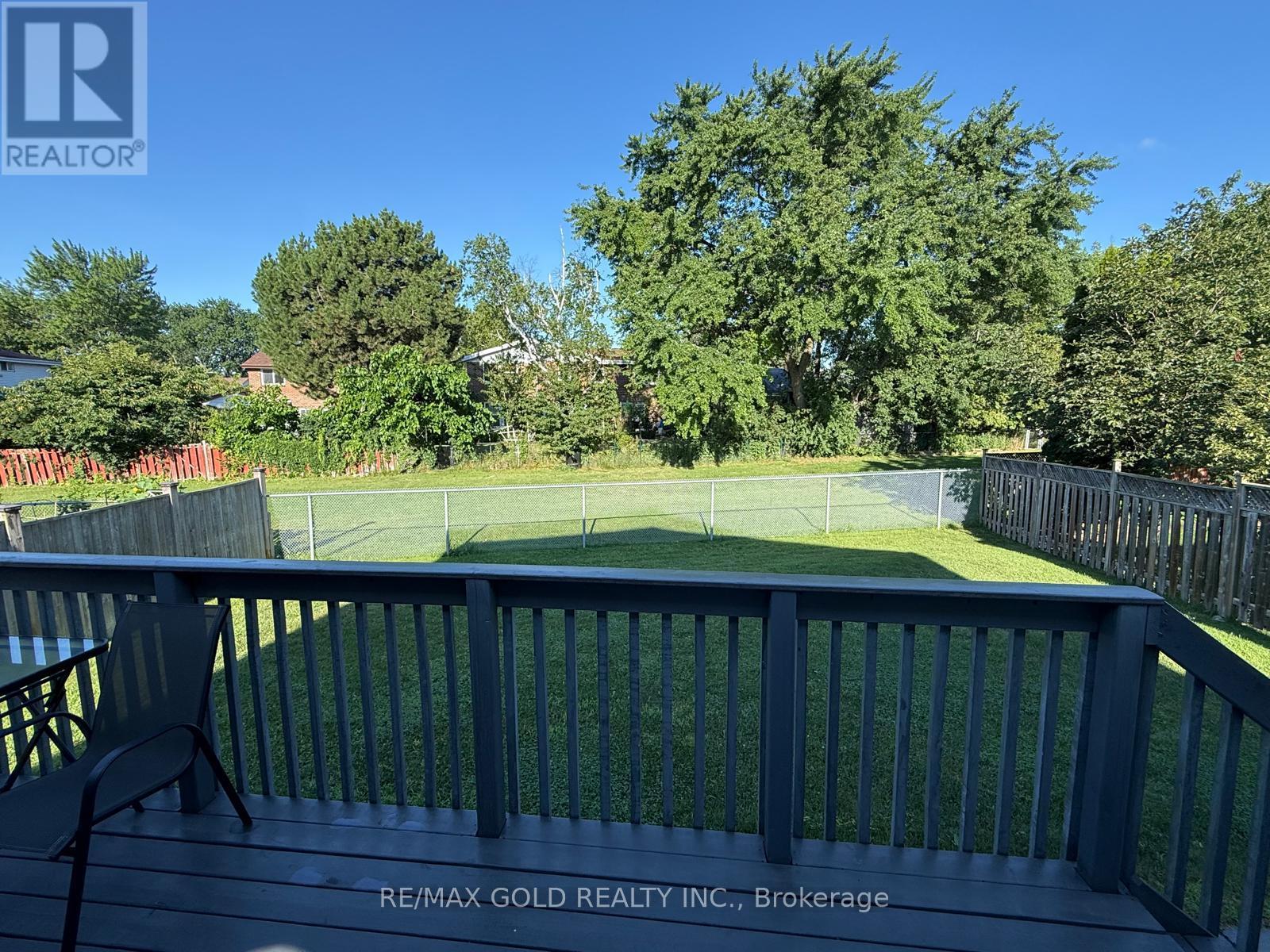 42 STONEBRIDGE BOULEVARD - 11