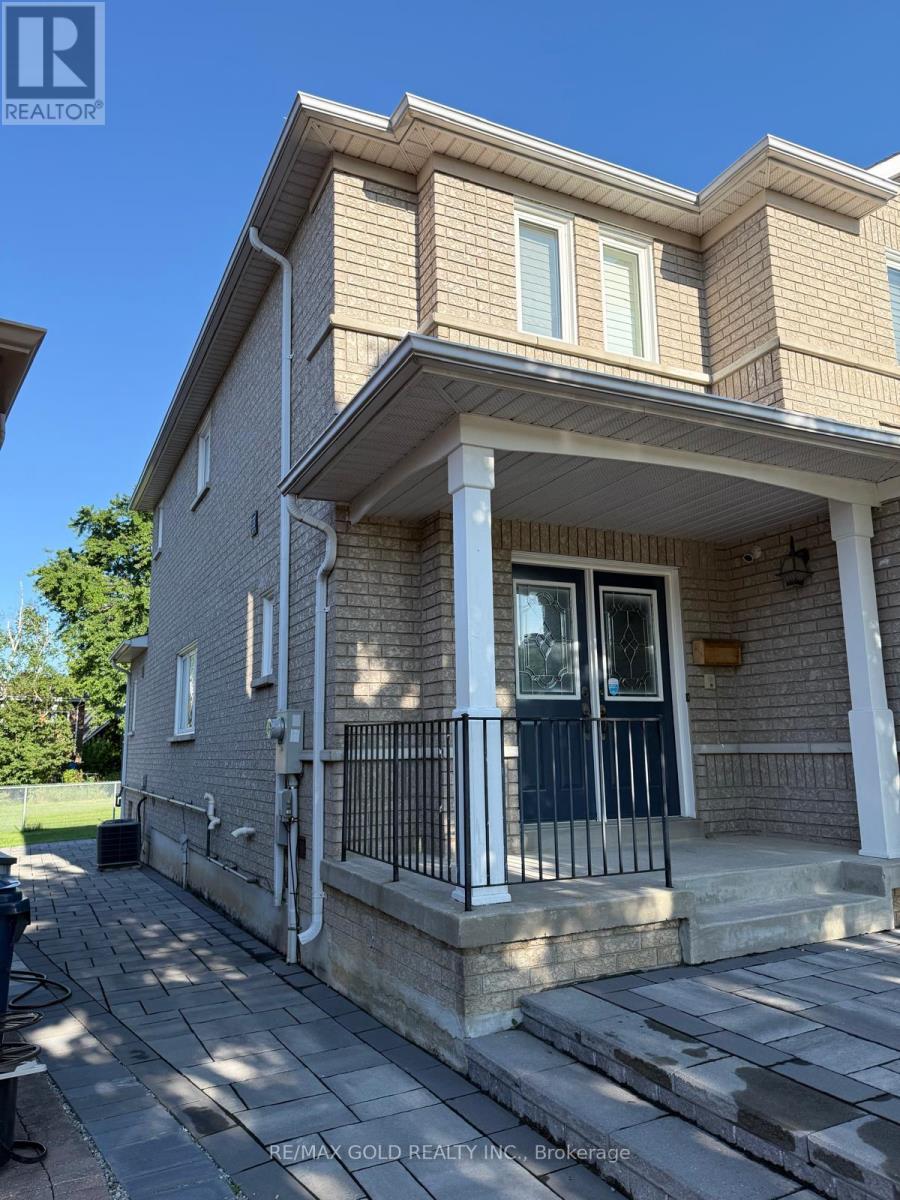 42 STONEBRIDGE BOULEVARD - 3