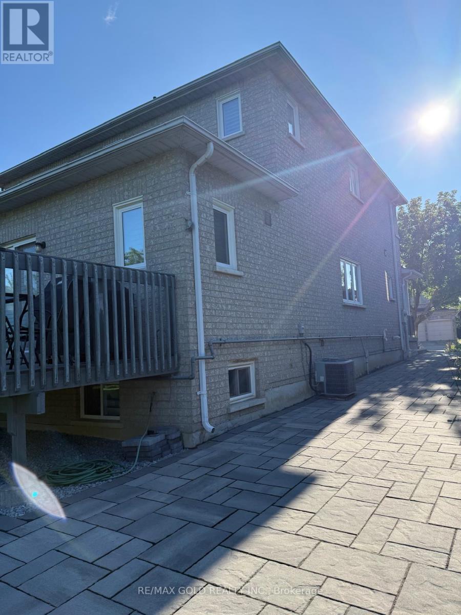 42 STONEBRIDGE BOULEVARD - 7