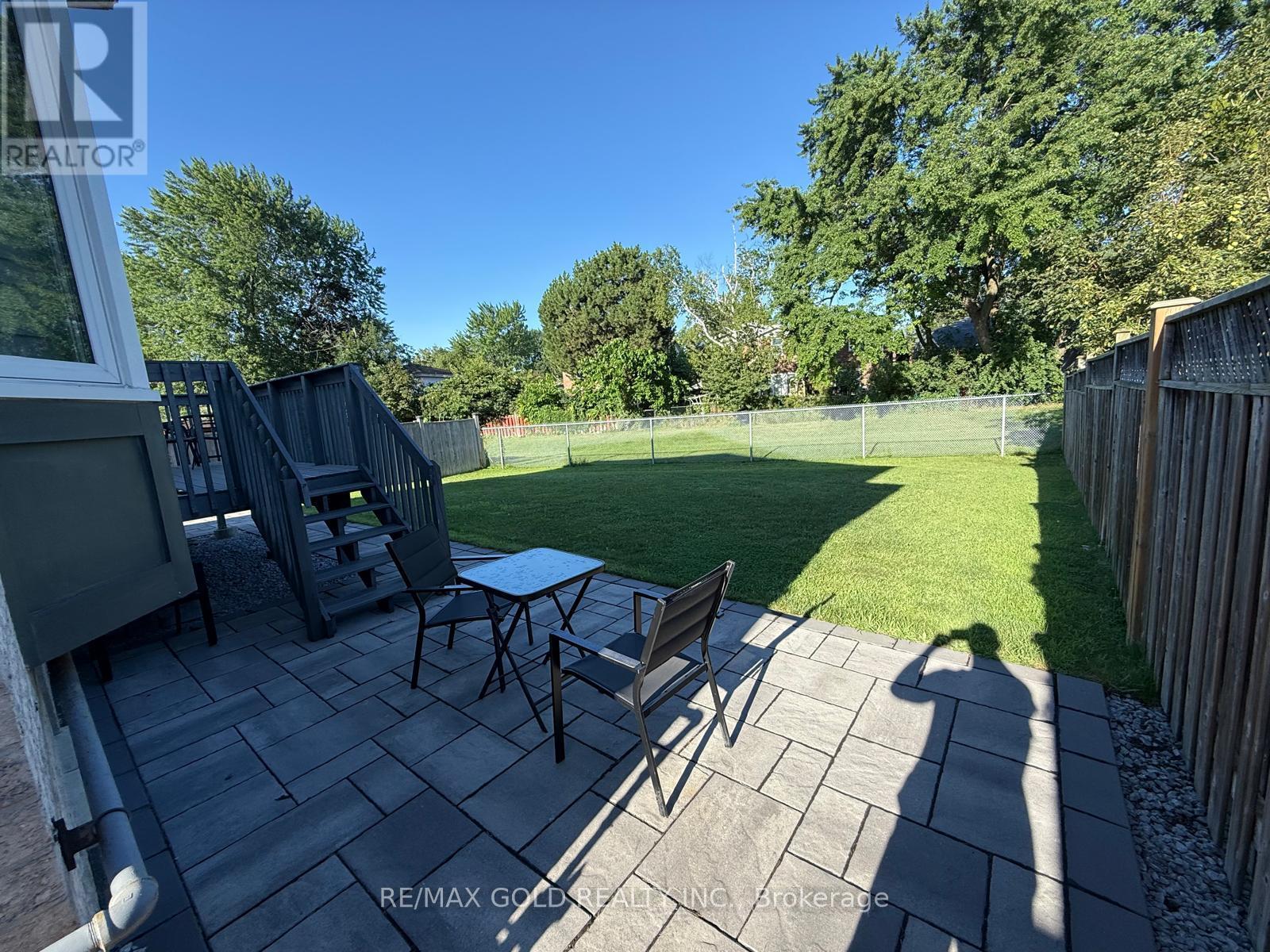 42 STONEBRIDGE BOULEVARD - 8