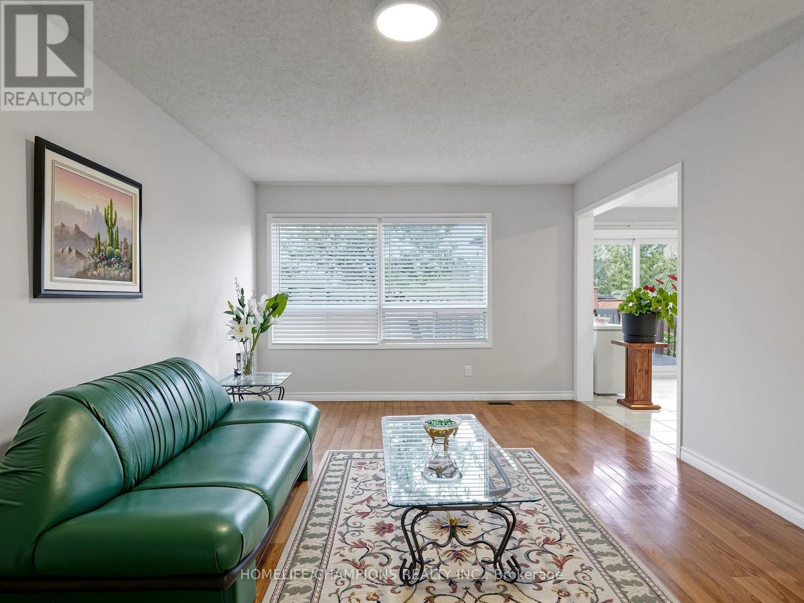 1622 SANDHURST CRESCENT - Image 12