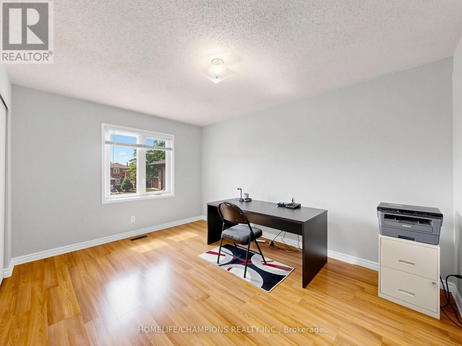 1622 SANDHURST CRESCENT - Image 30