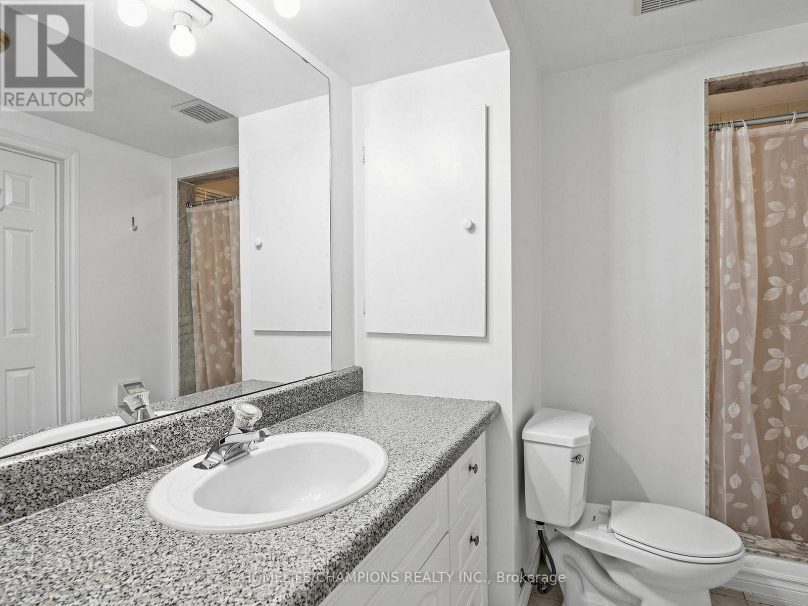 1622 SANDHURST CRESCENT - 43