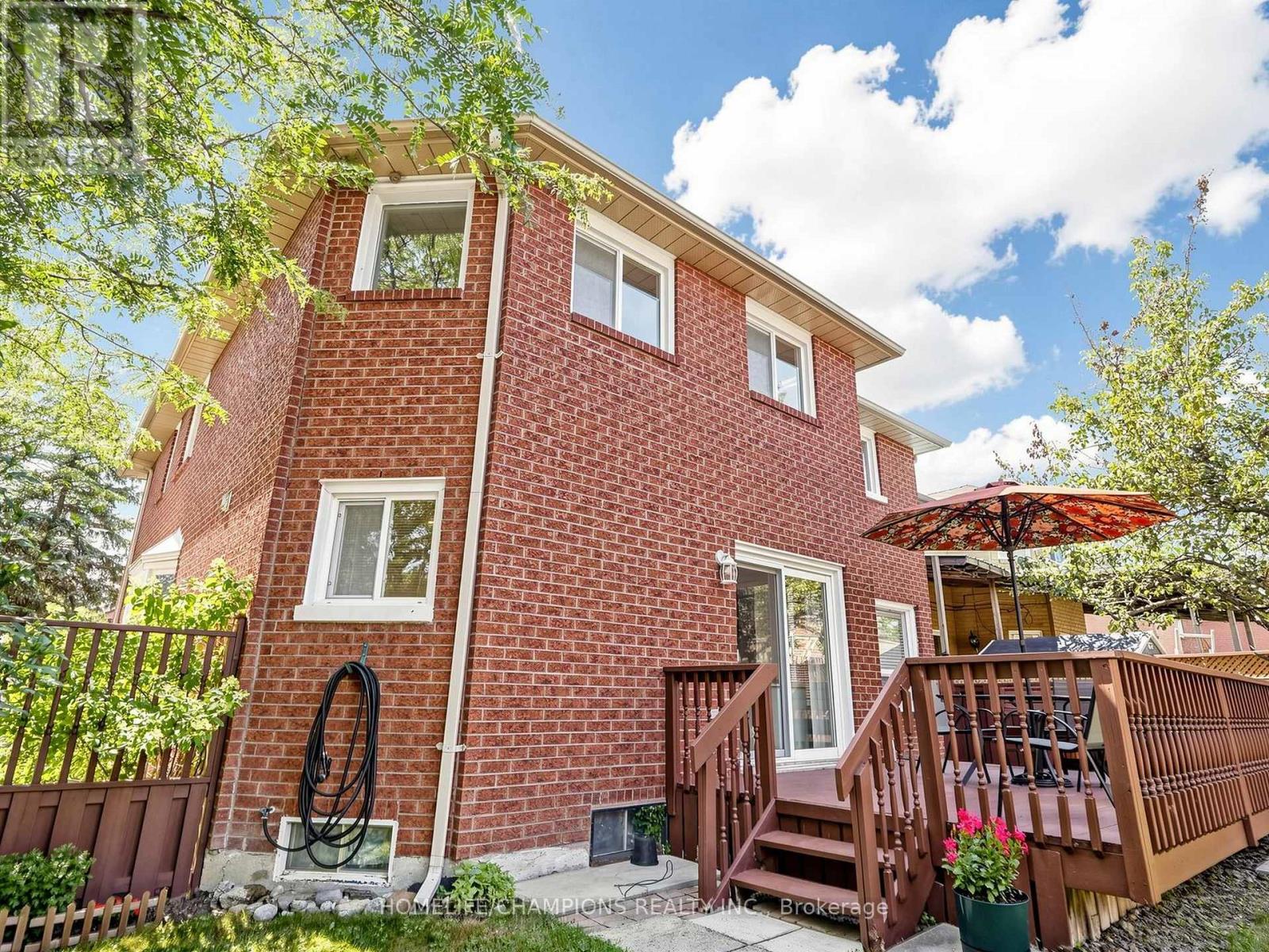 1622 SANDHURST CRESCENT - 50