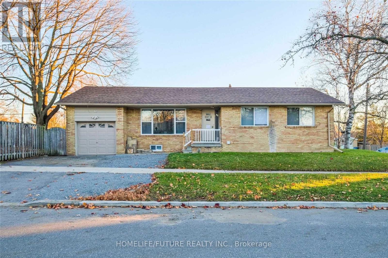 50 BENLIGHT CRESCENT - 1