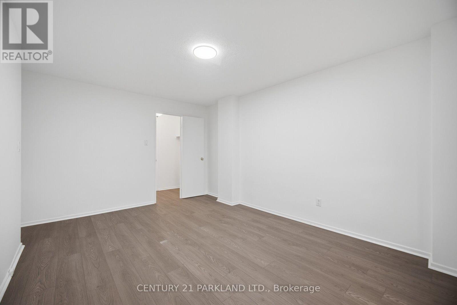 #203 2721 VICTORIA PK AVENUE - 18