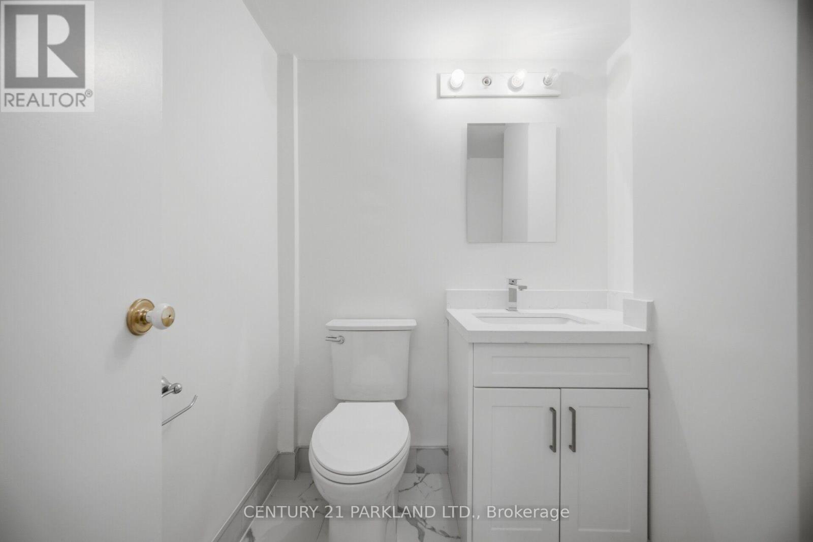 #203 2721 VICTORIA PK AVENUE - 22