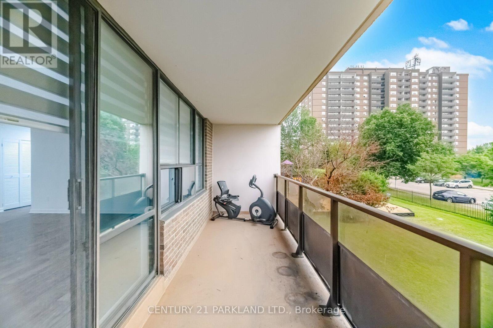 #203 2721 VICTORIA PK AVENUE - 29