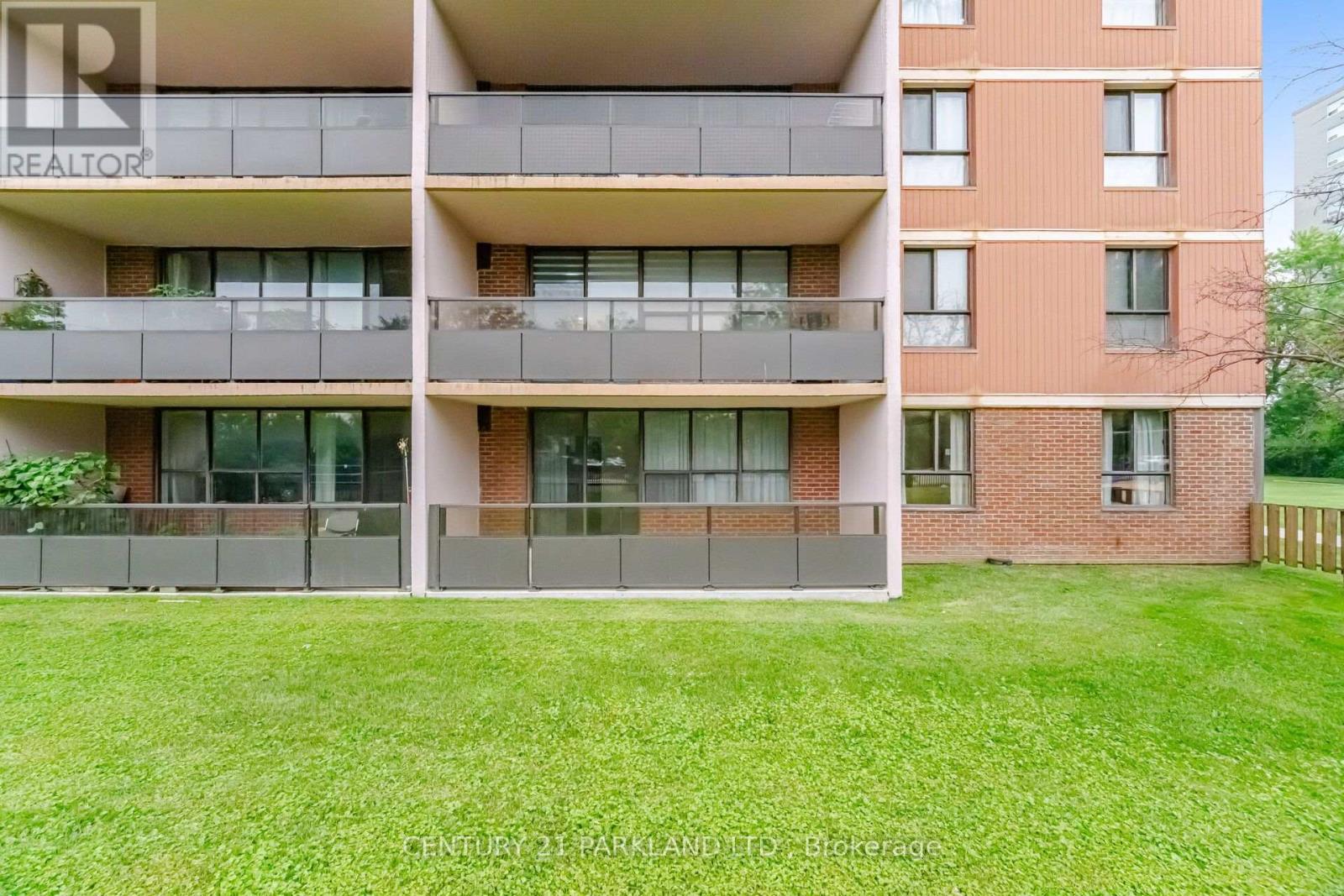 #203 2721 VICTORIA PK AVENUE - 31