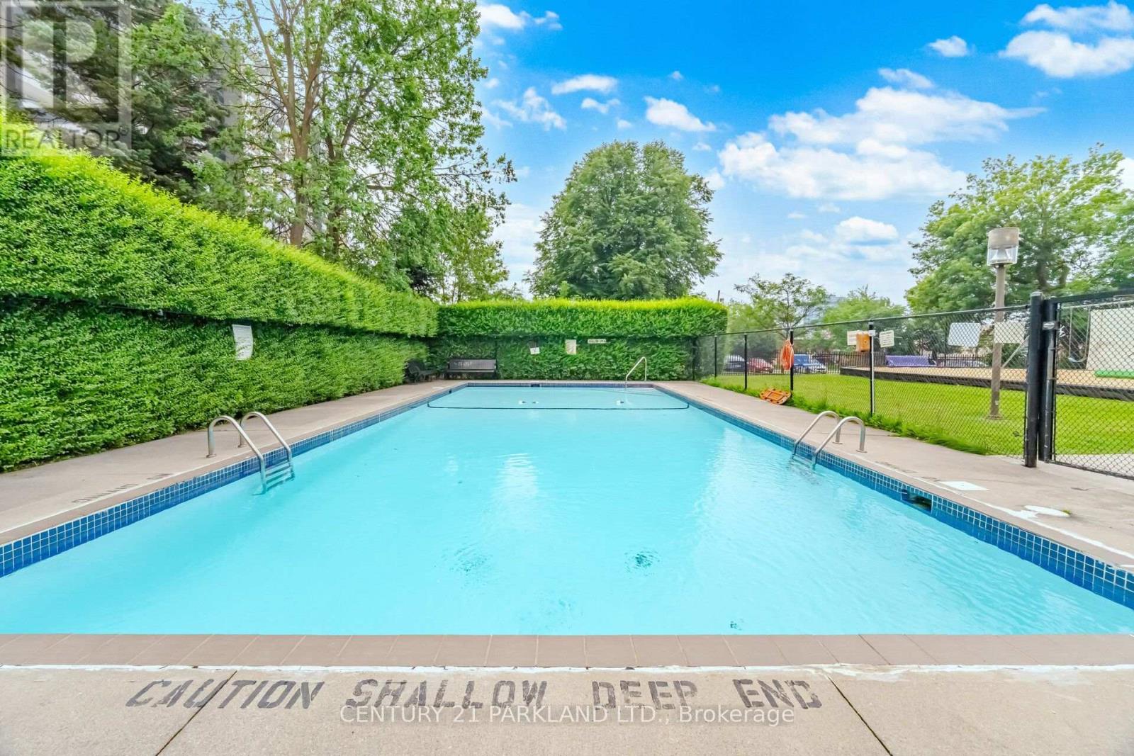 #203 2721 VICTORIA PK AVENUE - 37