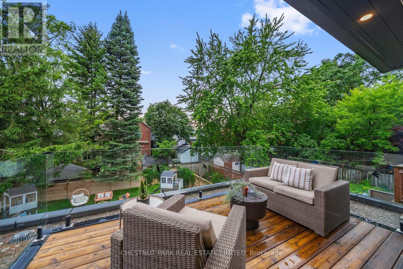 142 FALLINGBROOK ROAD - 23