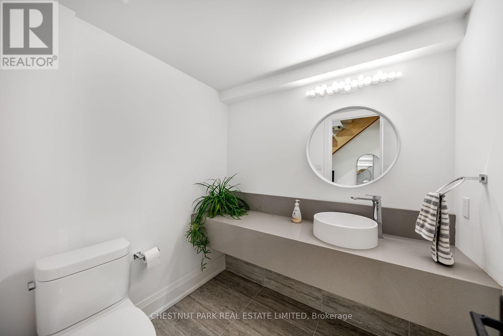 142 FALLINGBROOK ROAD - 43