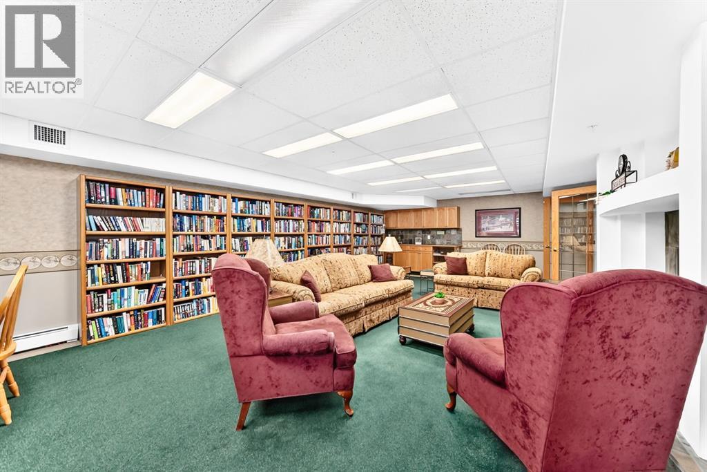 #314 728 Country Hills Road NW - 33