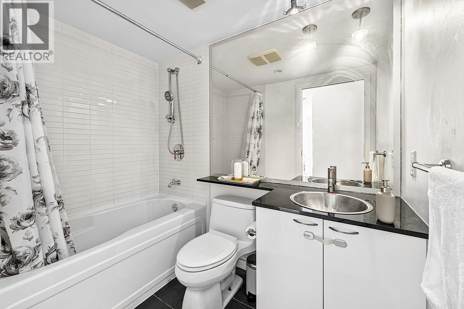 2 Bed, 2 Bath House for Sale in Vancouver – 3008 668 CITADEL PARADE, Vancouver – MLS# R3148925 - Image 34