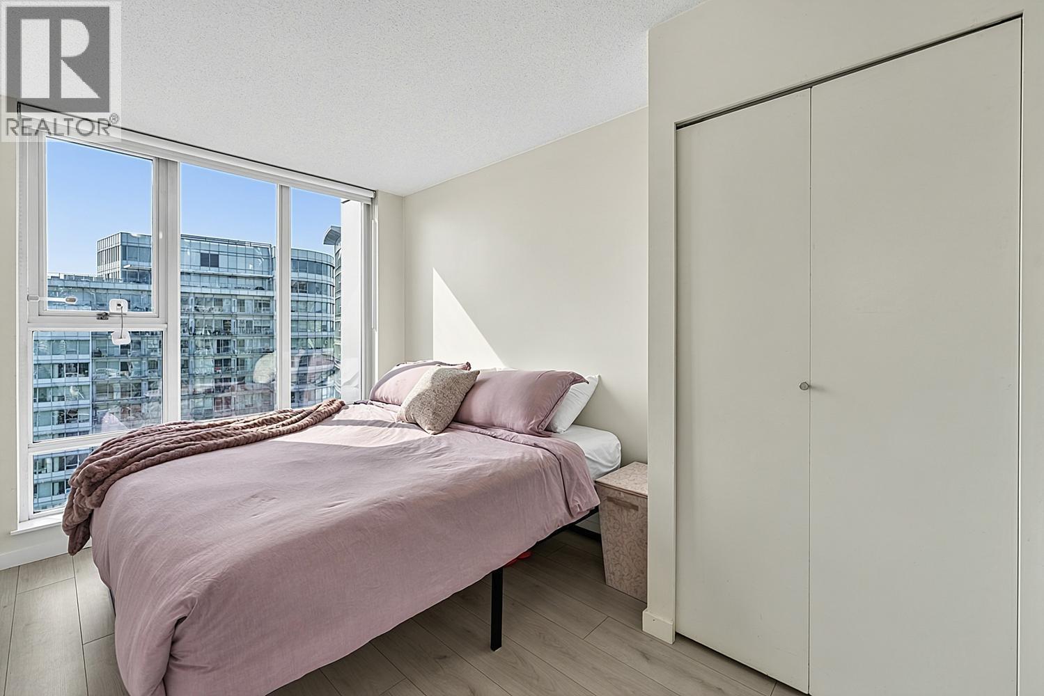 2 Bed, 2 Bath House for Sale in Vancouver – 3008 668 CITADEL PARADE, Vancouver – MLS# R3148925 - Image 26
