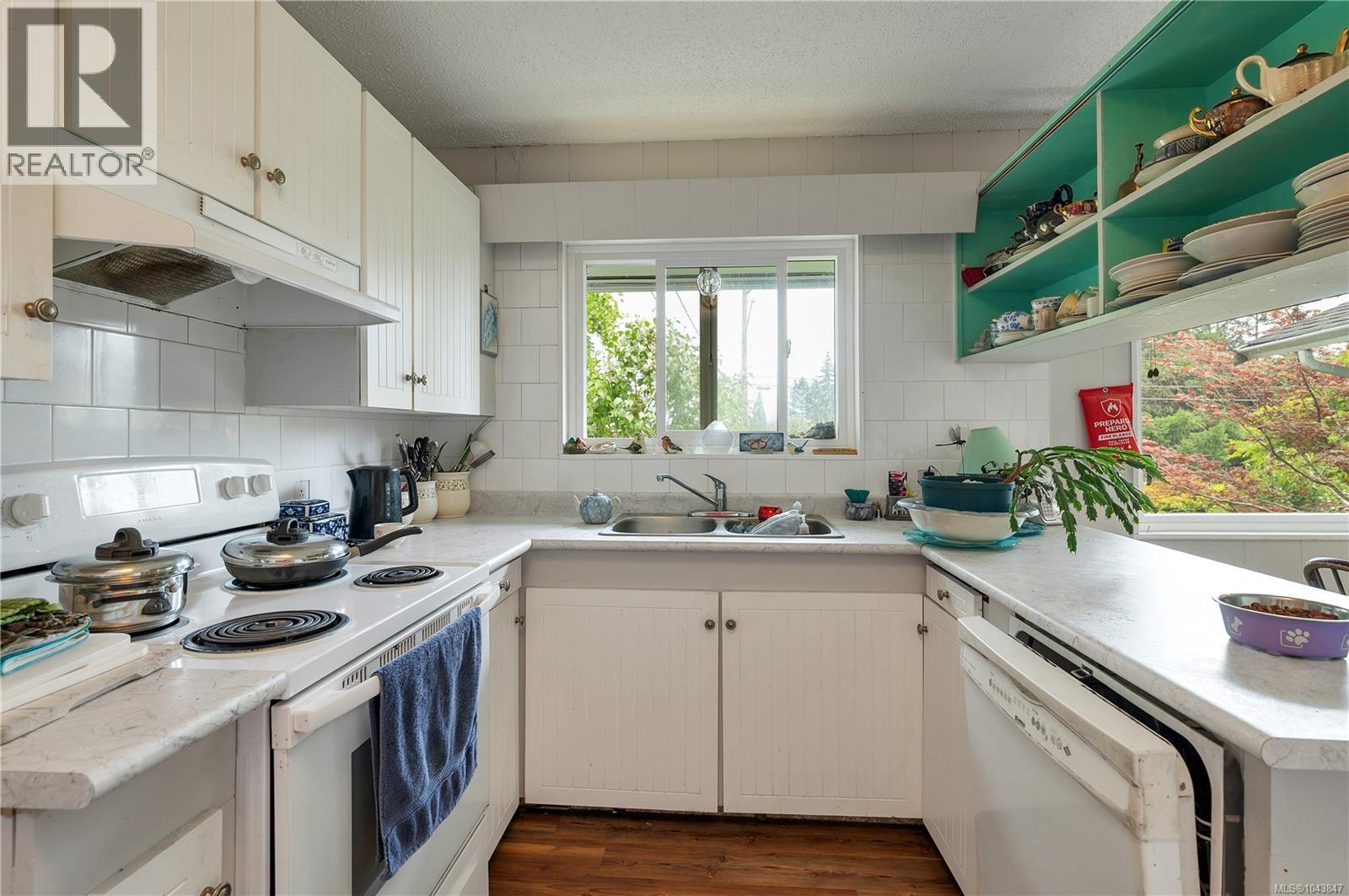 4068 Barclay Rd - 12