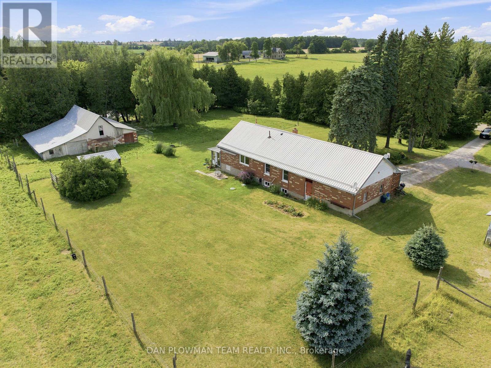 590S BROCK CONCESSION RD 4 ROAD - 36