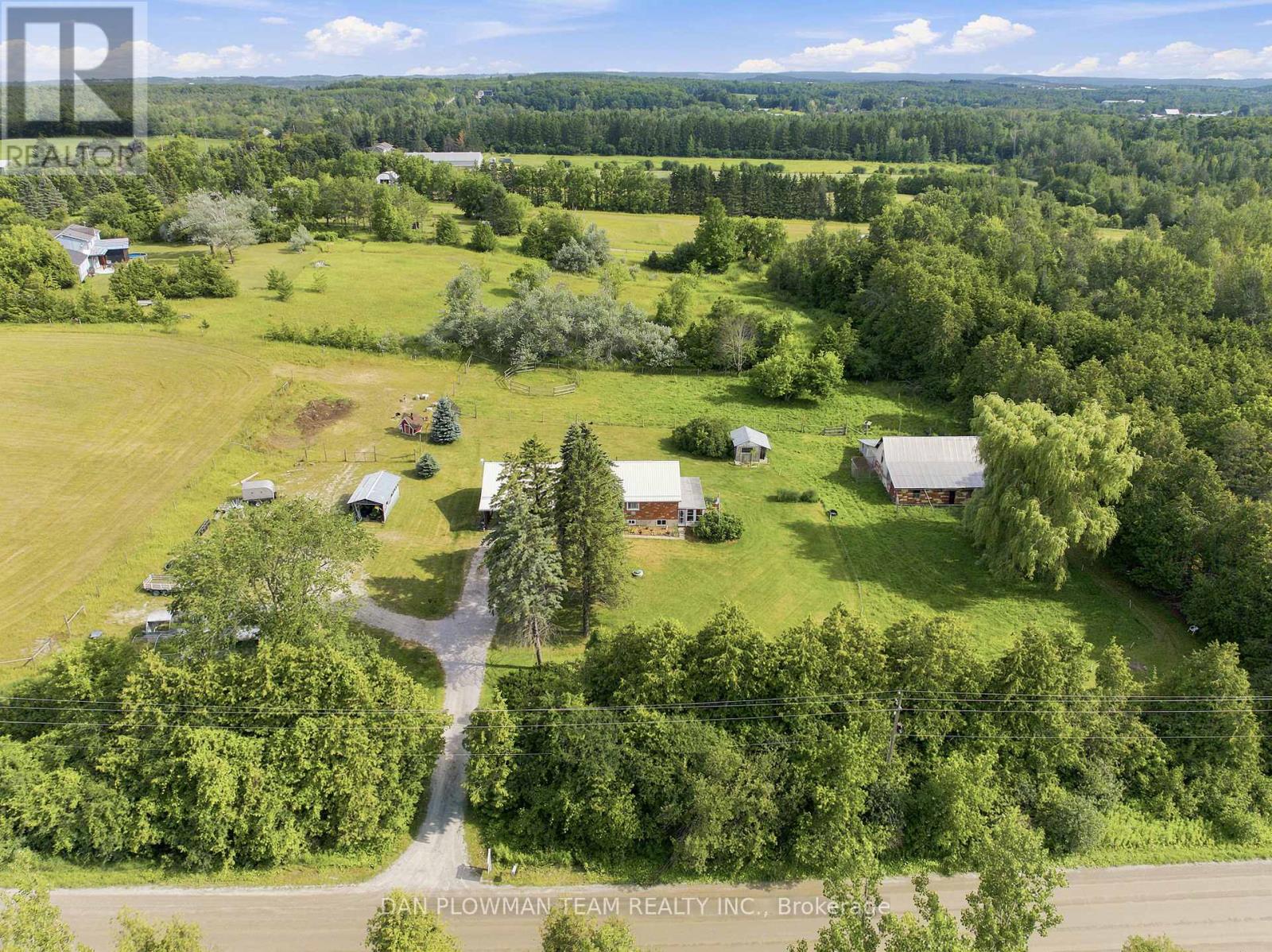 590S BROCK CONCESSION RD 4 ROAD - 40